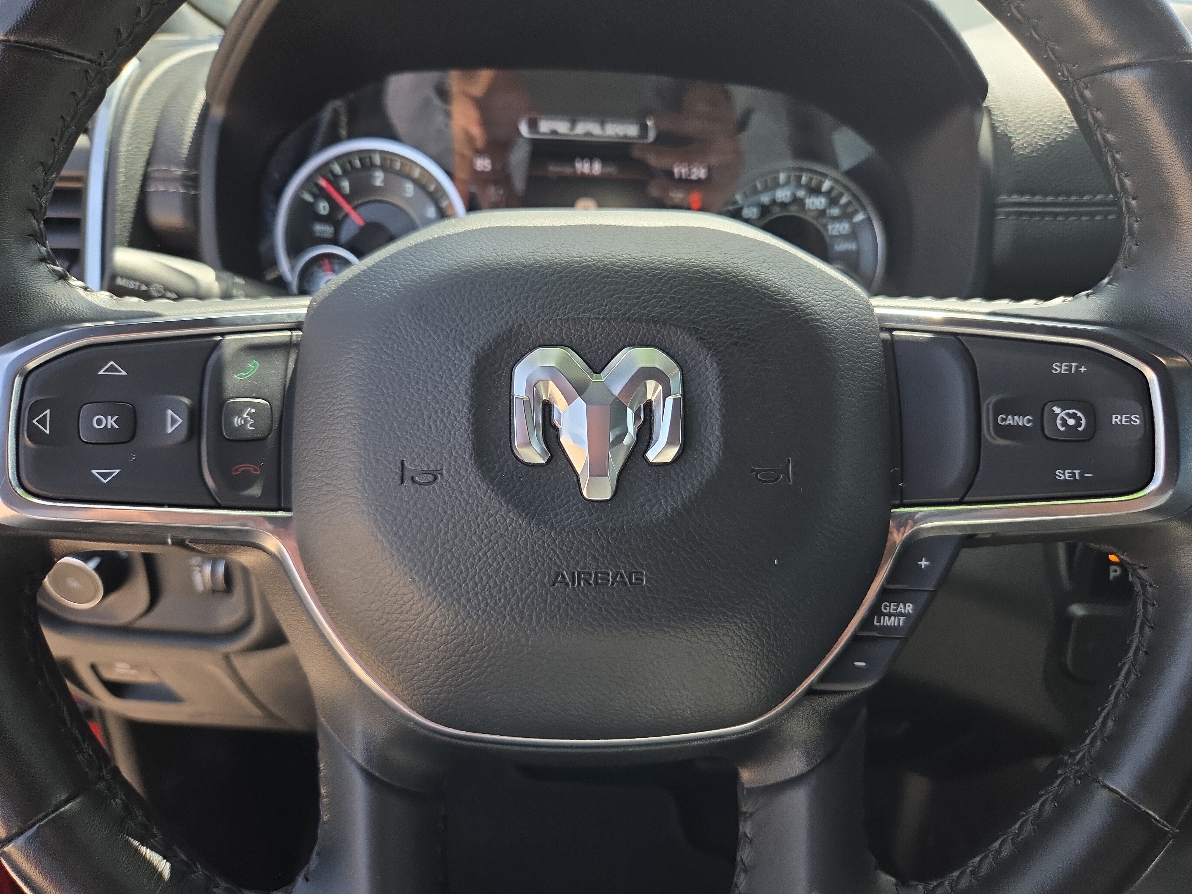 2024 RAM 1500 Laramie