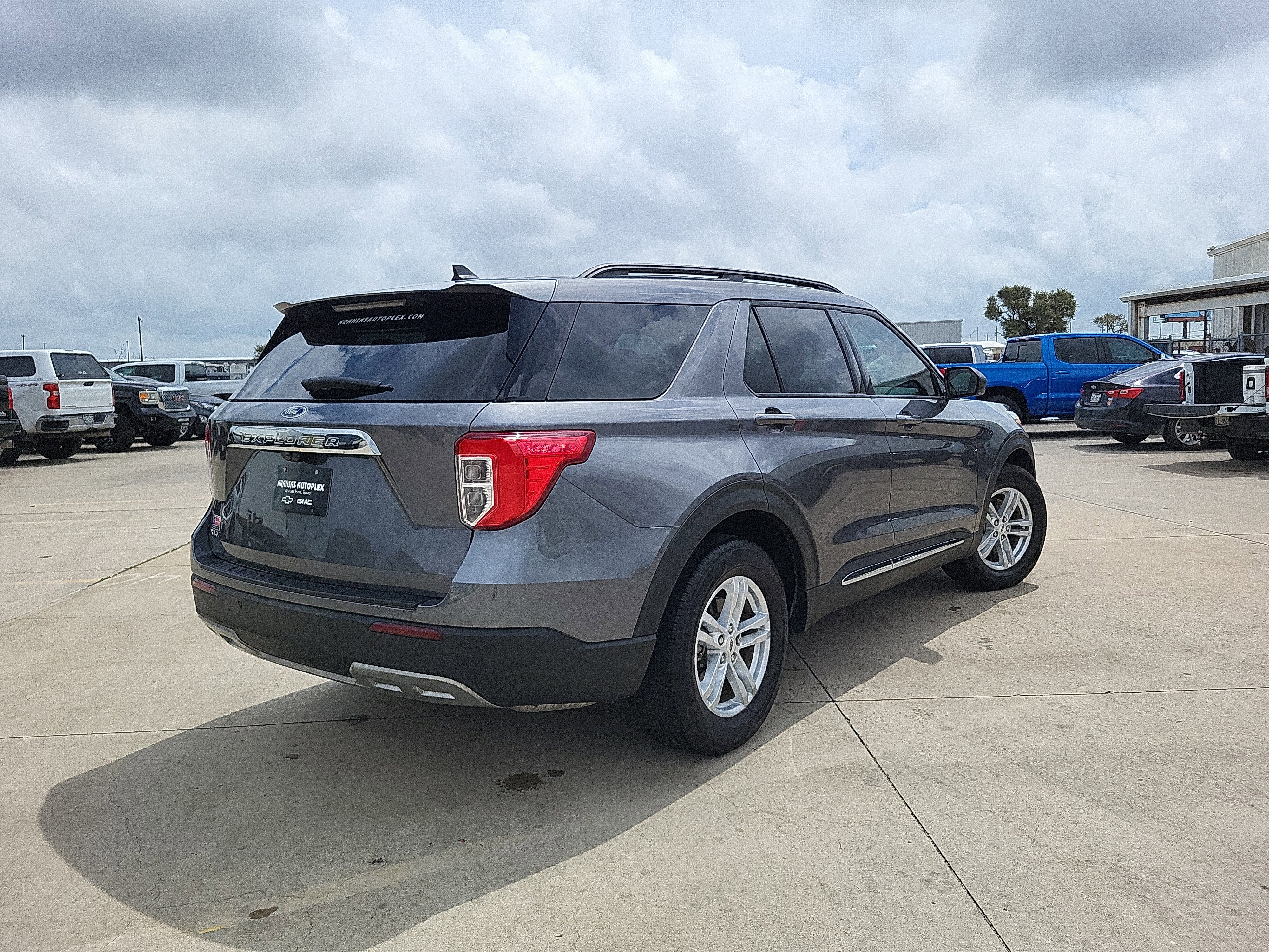 2024 Ford Explorer XLT