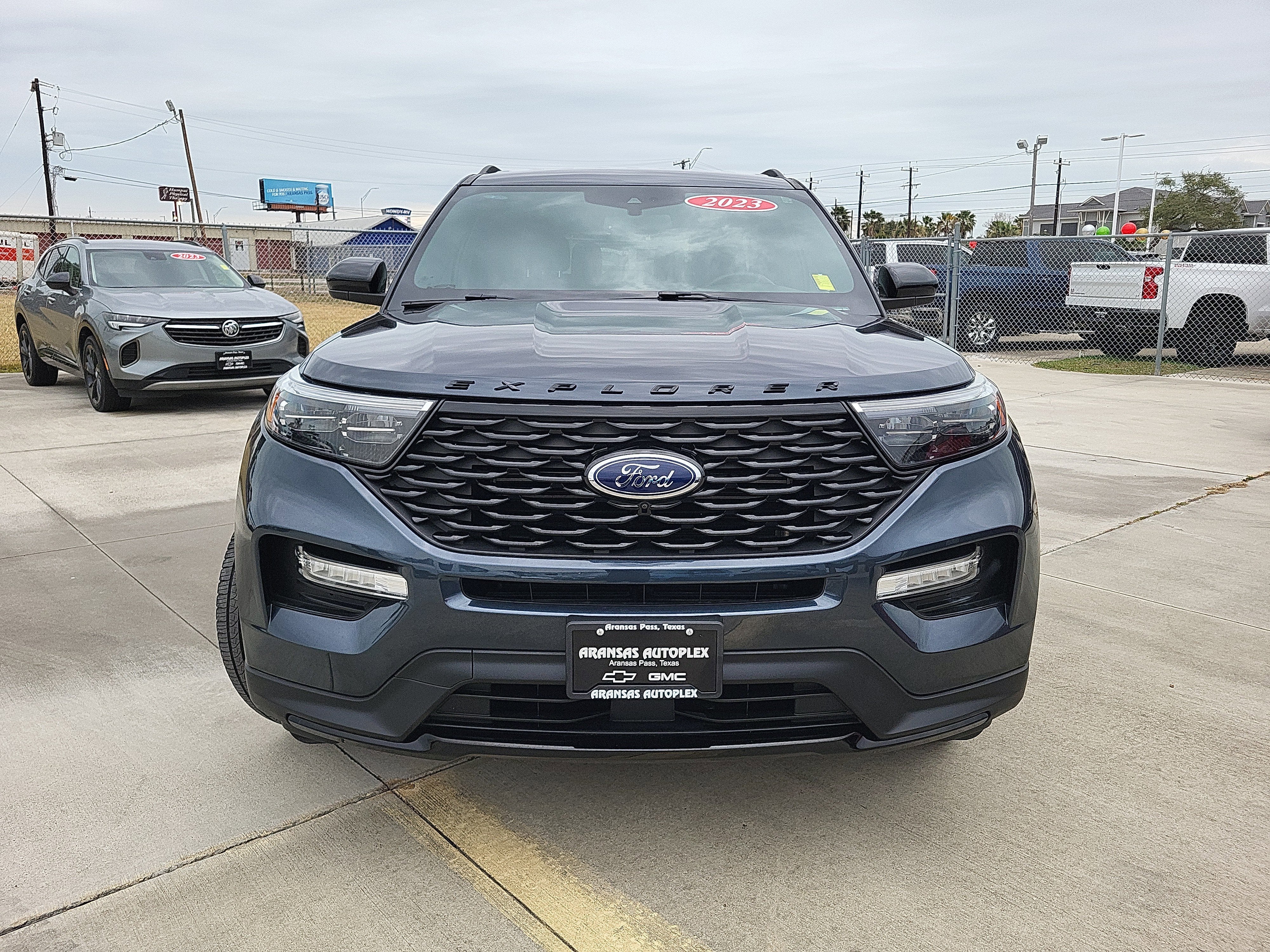 2023 Ford Explorer ST-Line