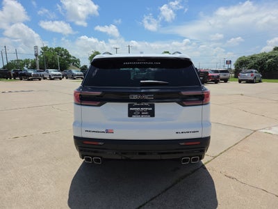2026 GMC Acadia Elevation