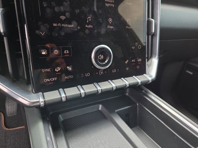 2024 GMC Acadia AT4