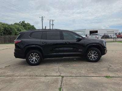 2024 GMC Acadia AT4