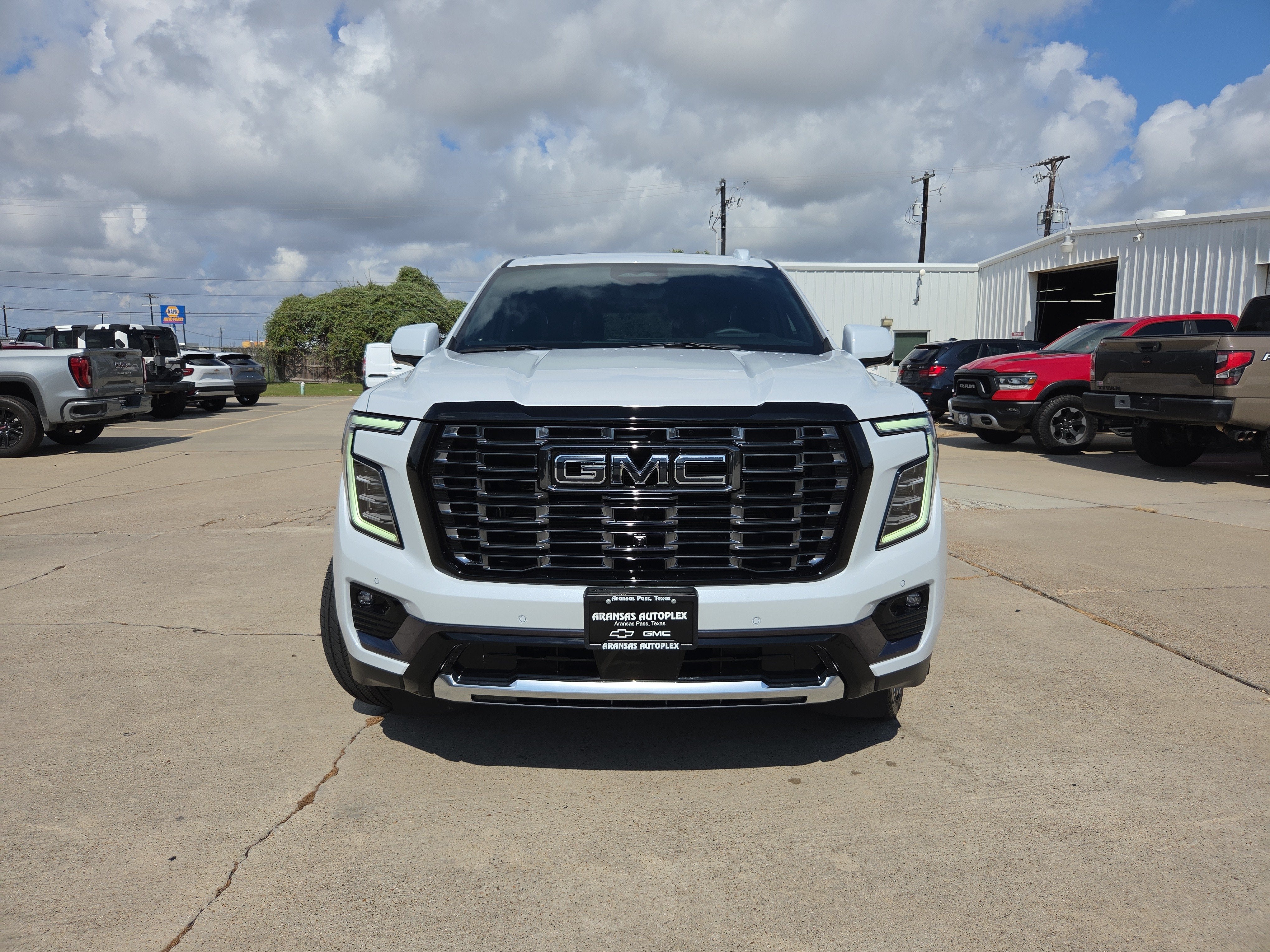 2027 GMC Yukon Denali Ultimate