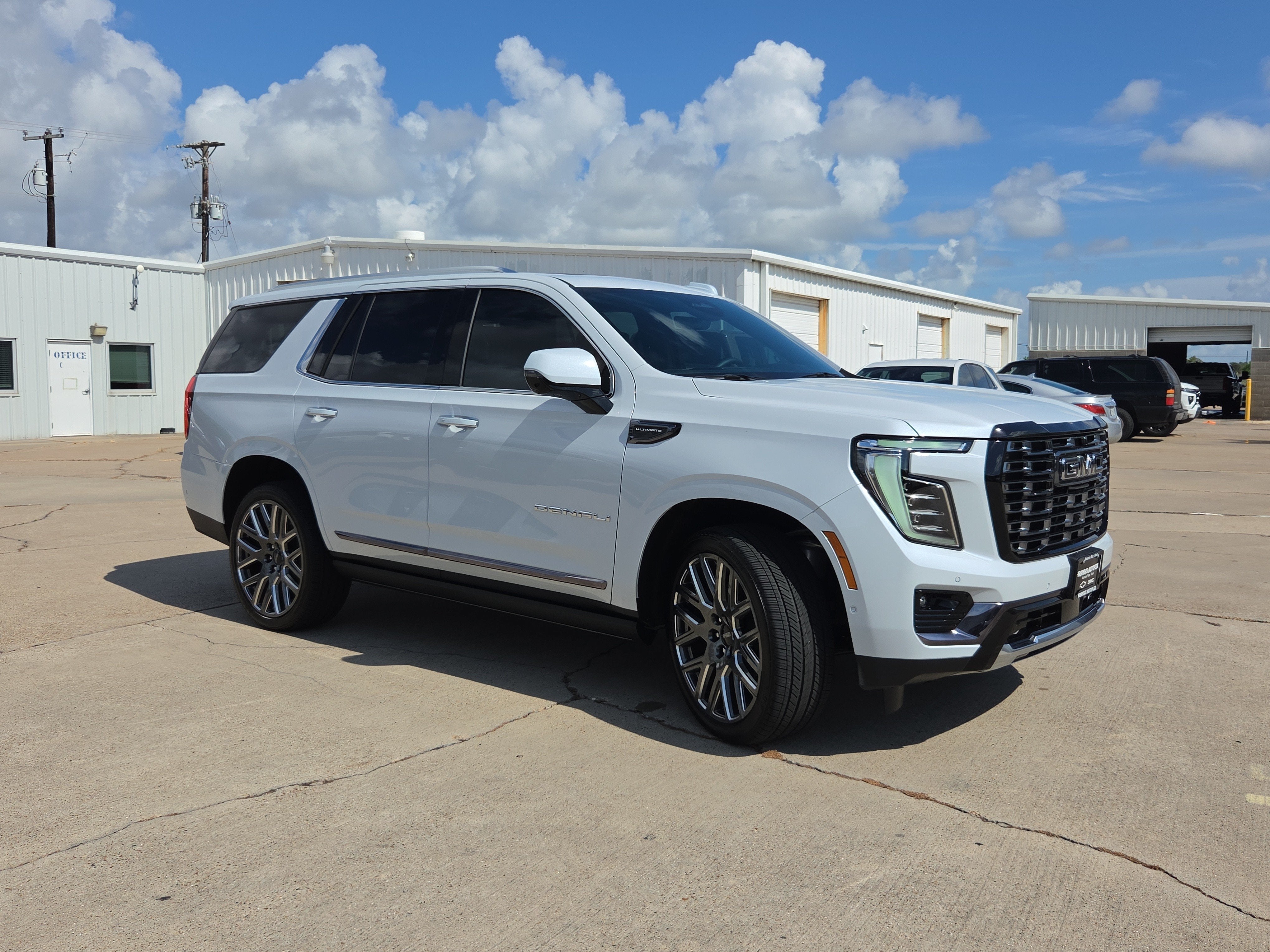 2027 GMC Yukon Denali Ultimate