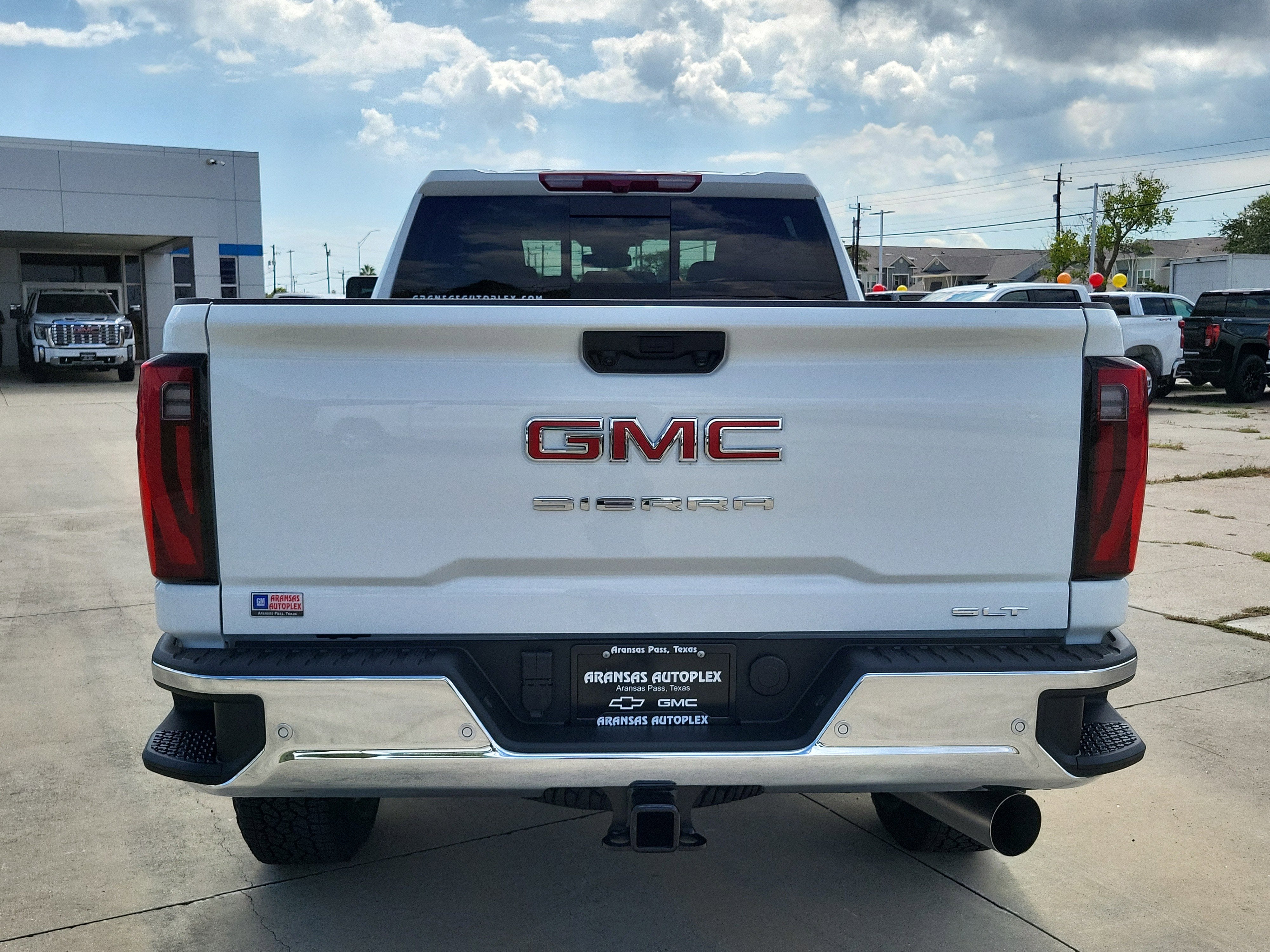 2026 GMC Sierra 2500 HD SLT