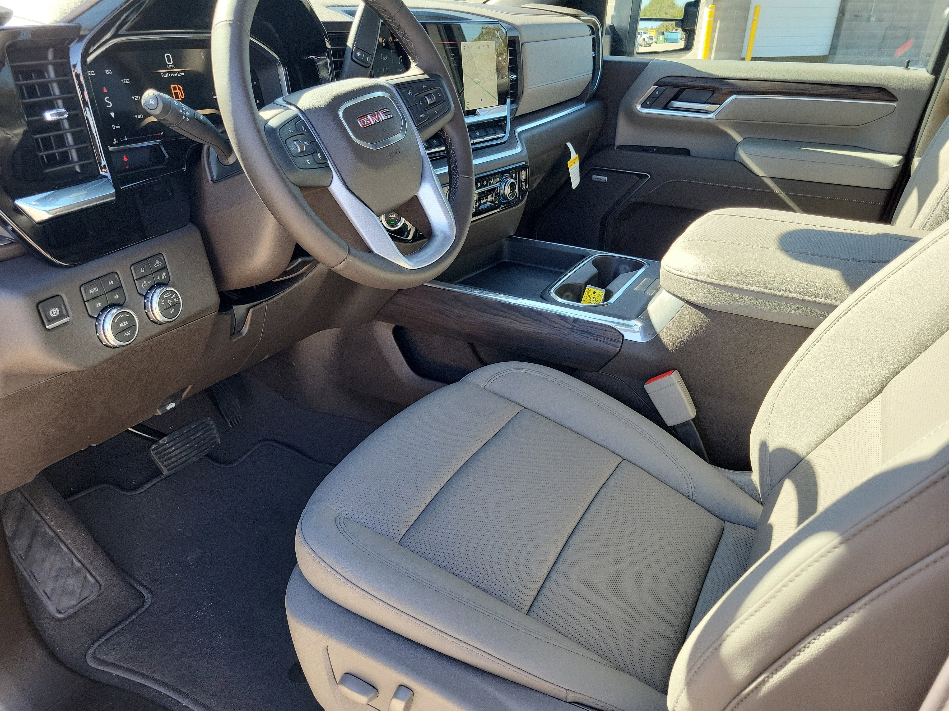 2026 GMC Sierra 3500 HD SLT DRW