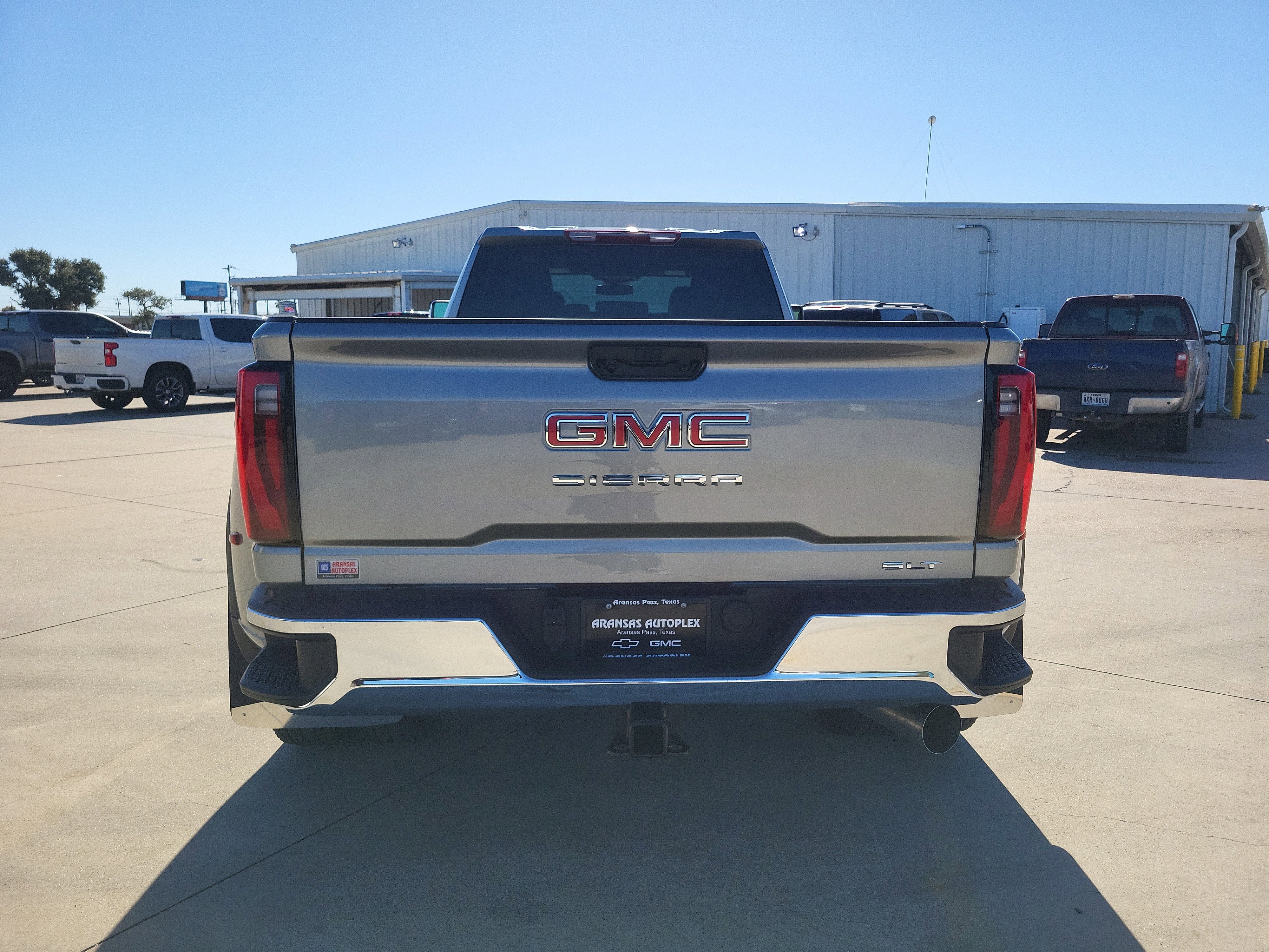 2026 GMC Sierra 3500 HD SLT DRW