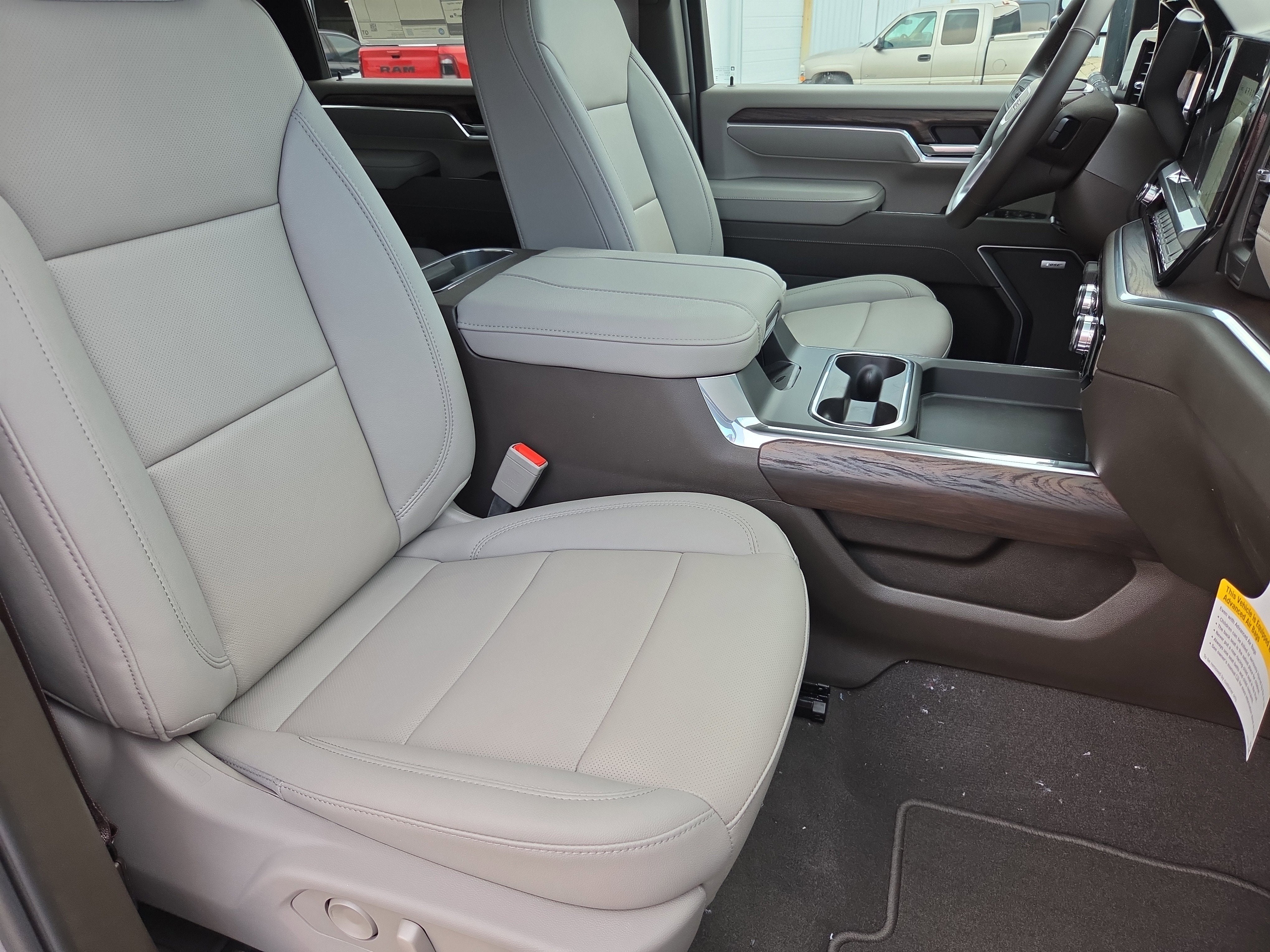 2026 GMC Sierra 3500 HD SLT DRW