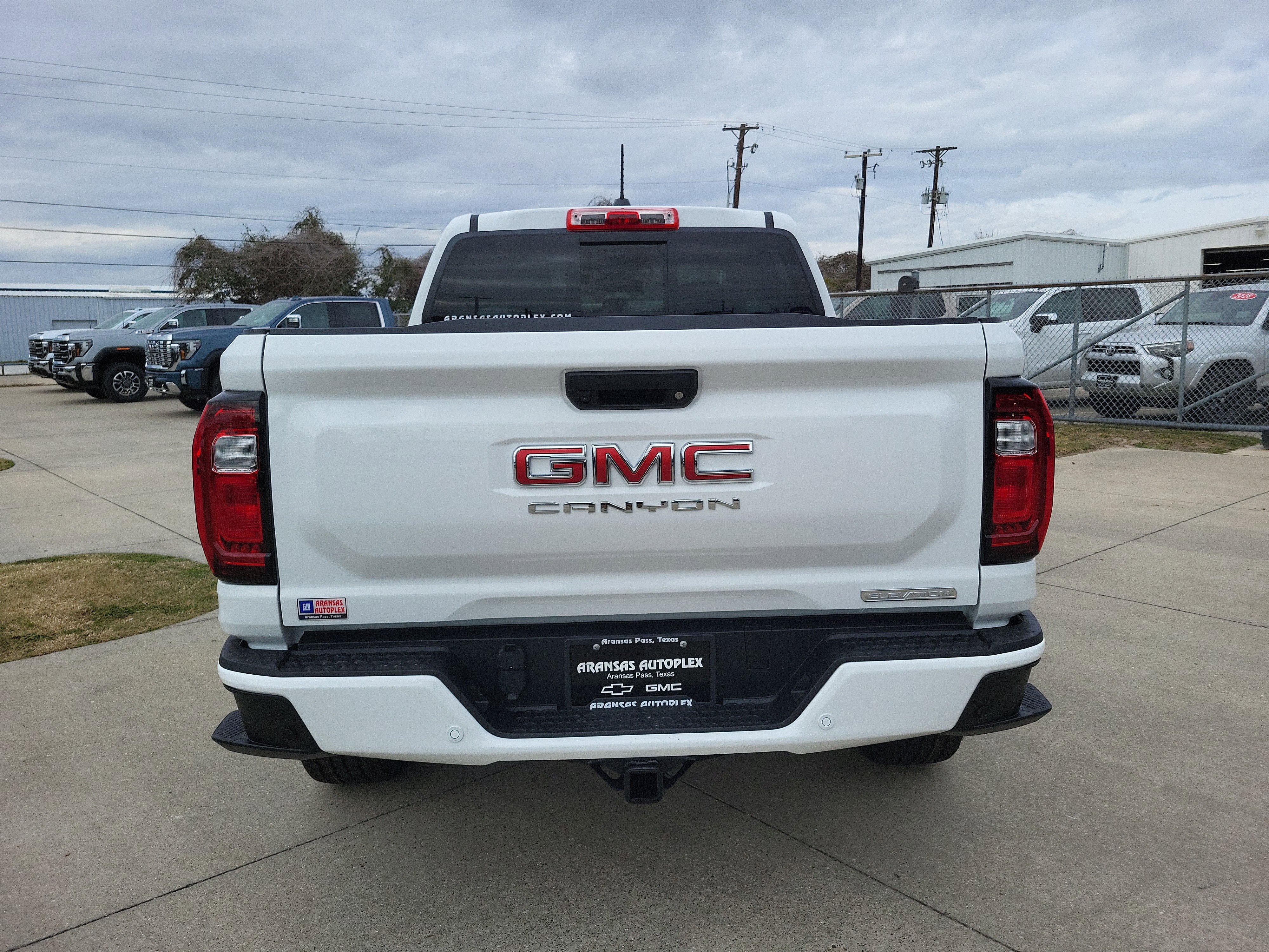 2026 GMC Canyon Elevation