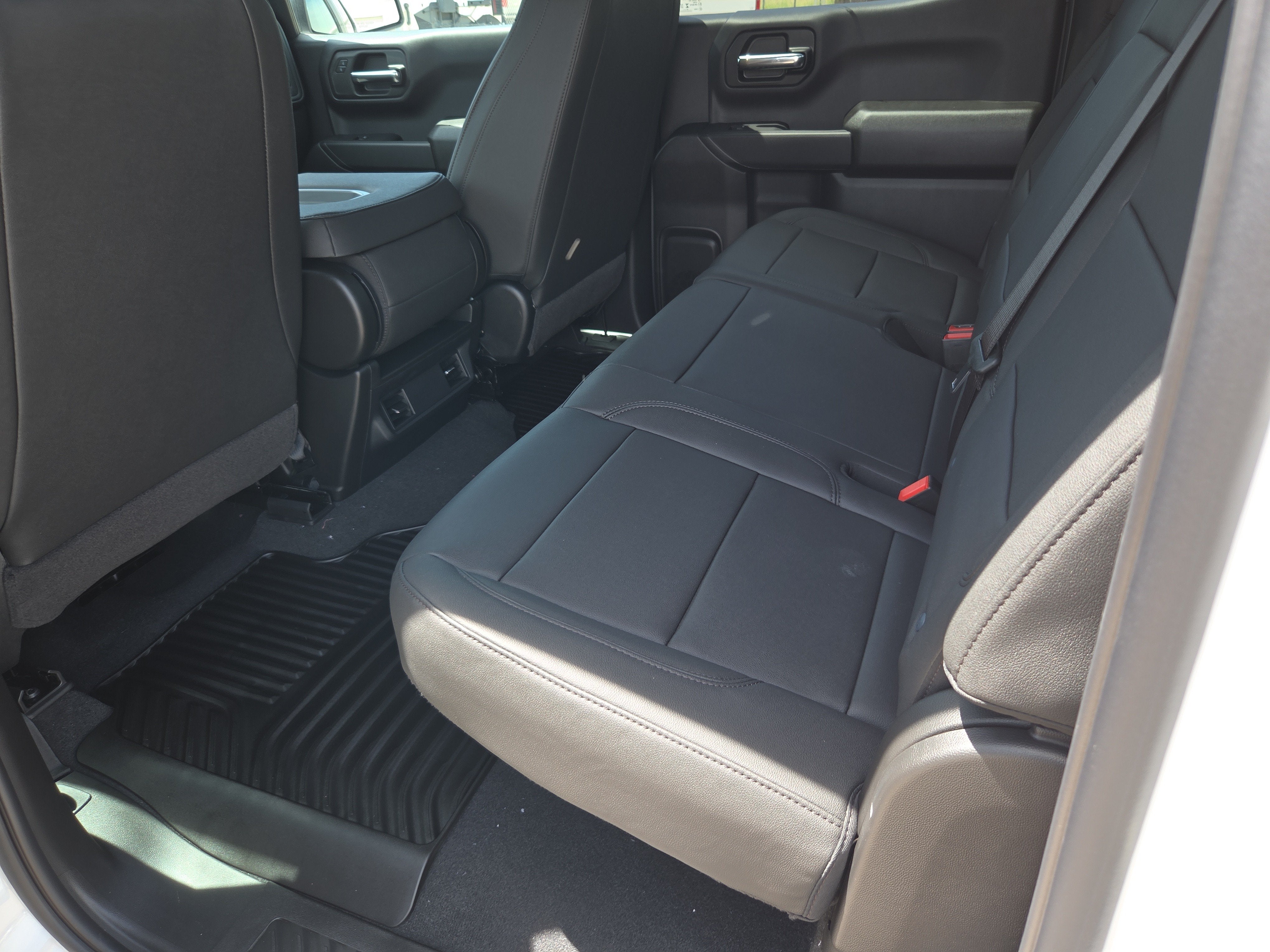2026 GMC Sierra 1500 Pro - Photo 13