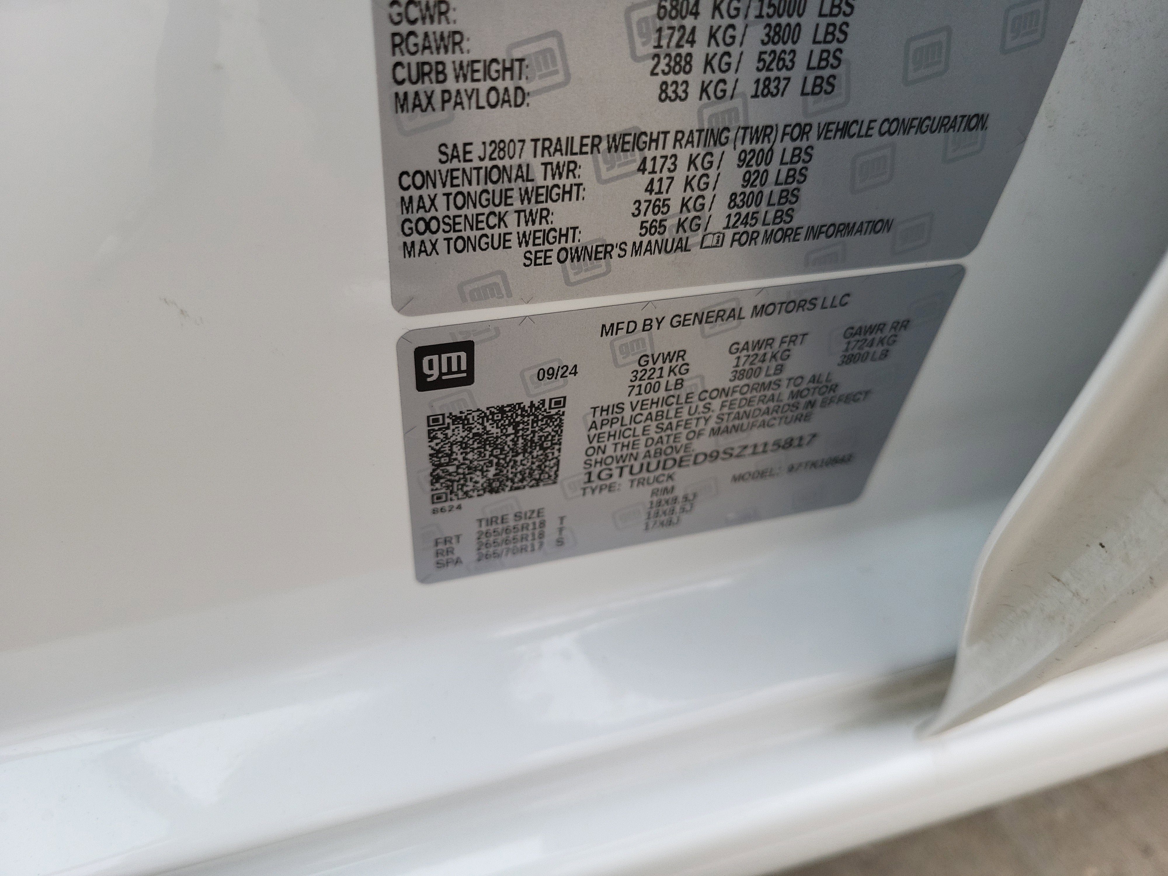 2025 GMC Sierra 1500 SLT