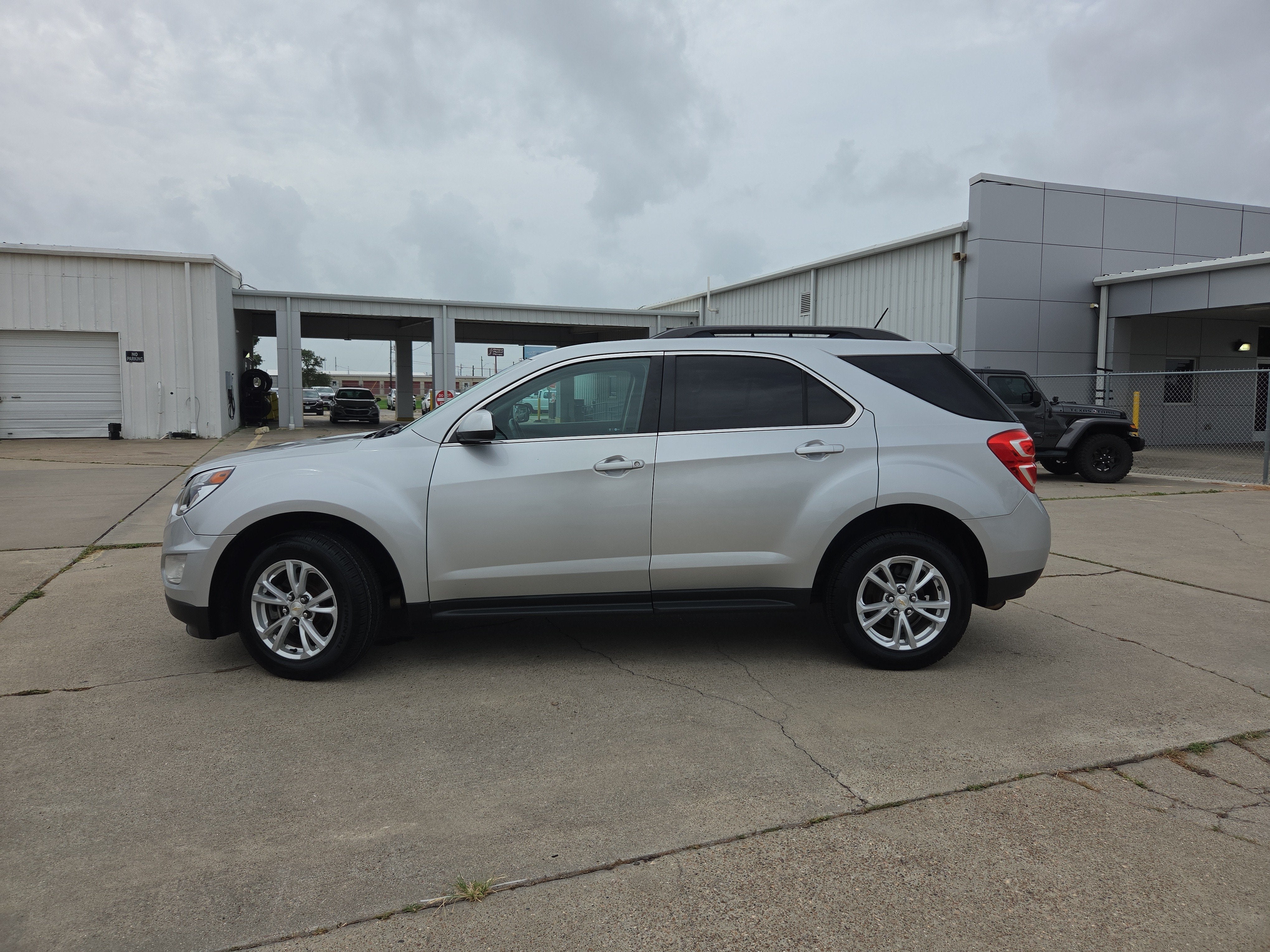 2017 Chevrolet Equinox LT