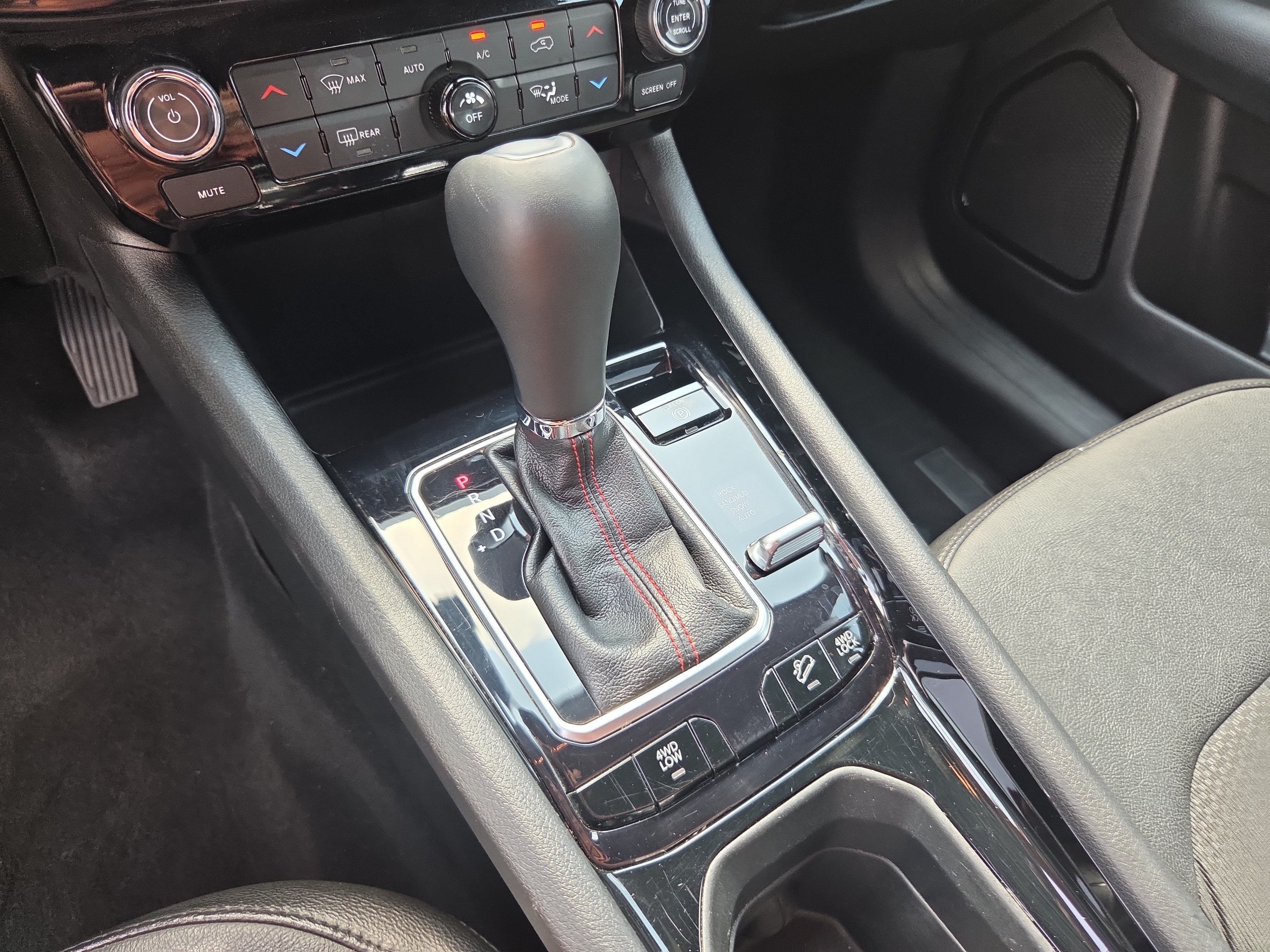 2024 Jeep Compass Trailhawk