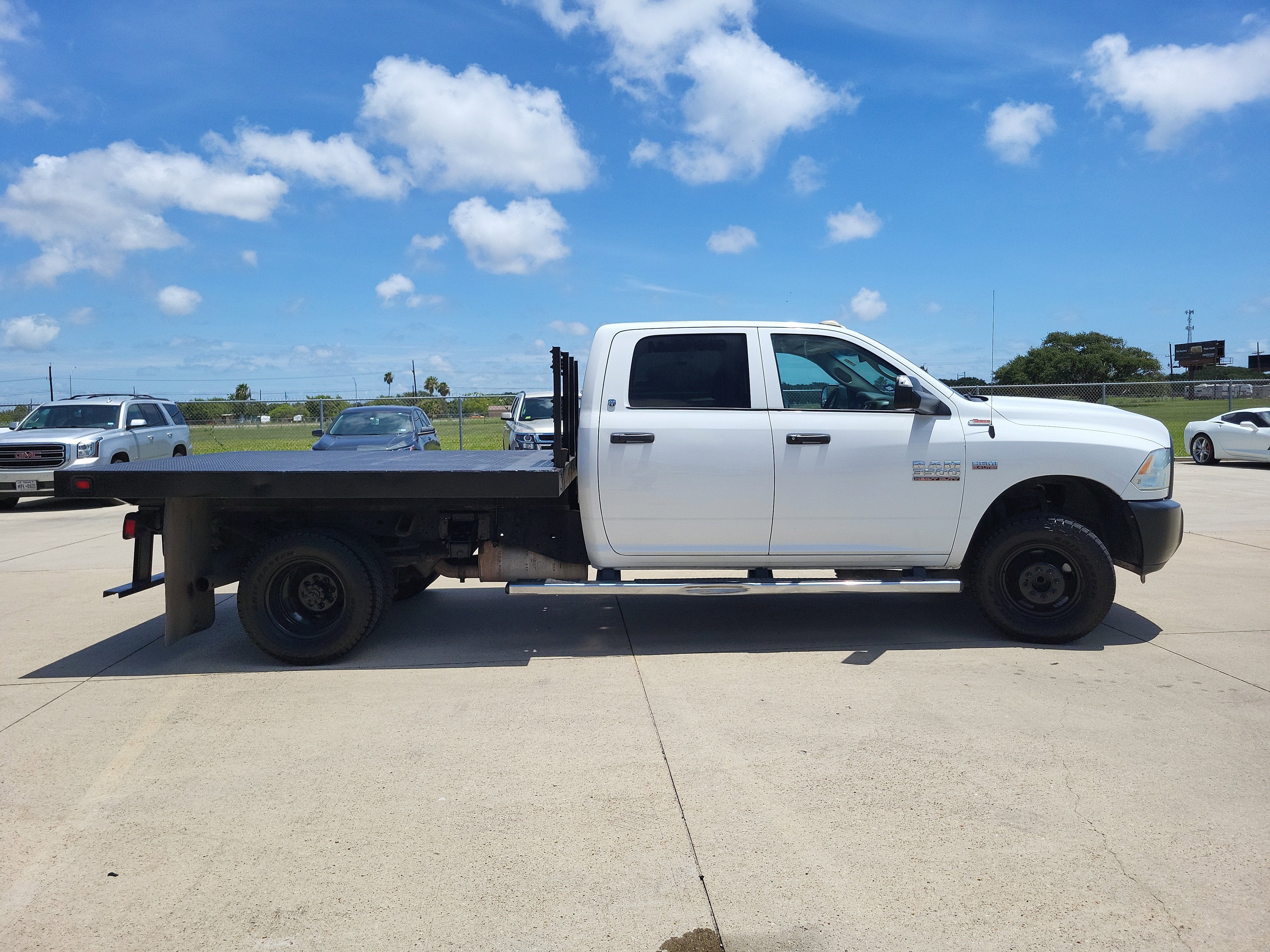2018 RAM 3500 Chassis Cab Tradesman