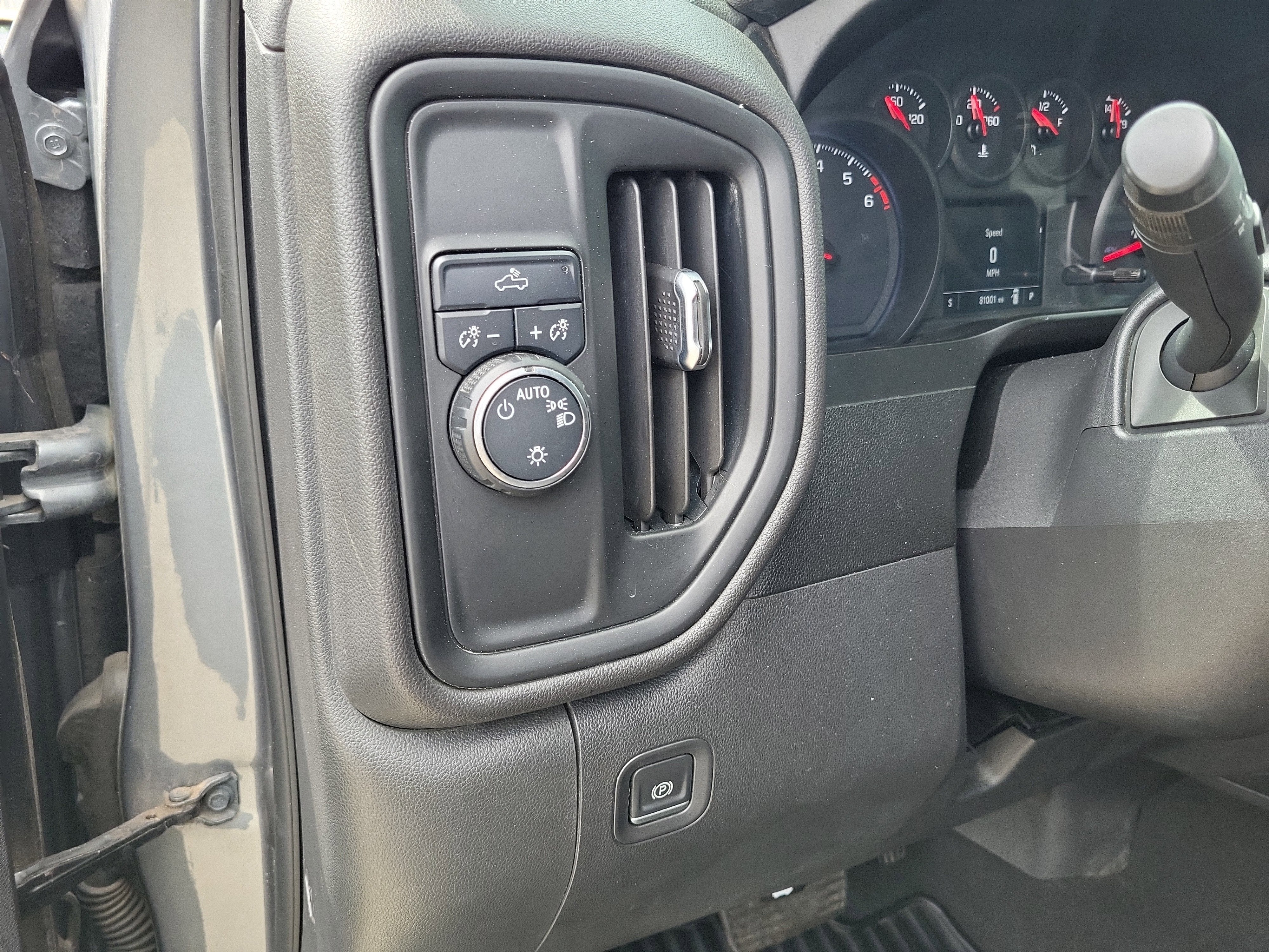 2021 Chevrolet Silverado 1500 Custom - Photo 17