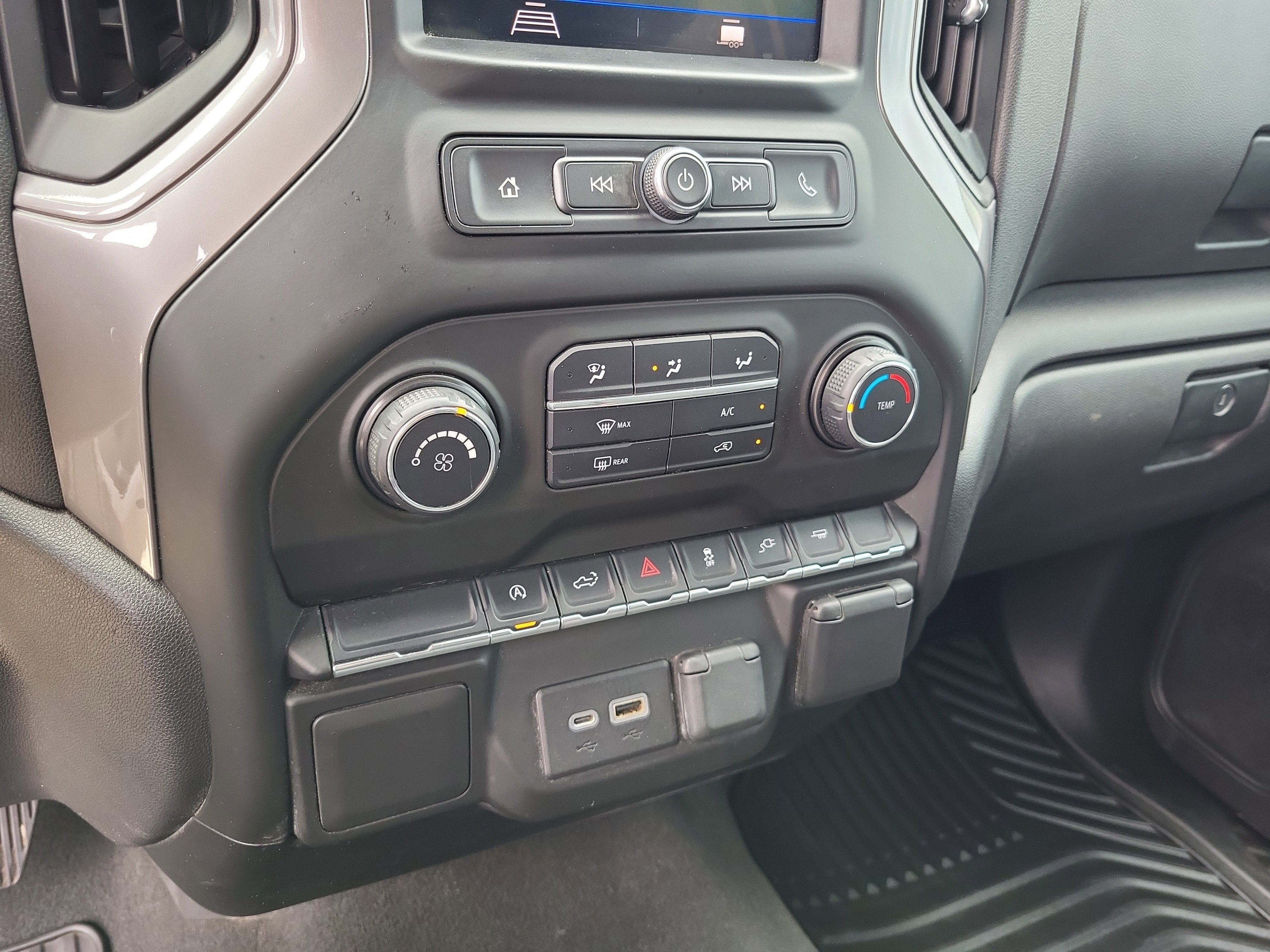 2021 Chevrolet Silverado 1500 Custom - Photo 22