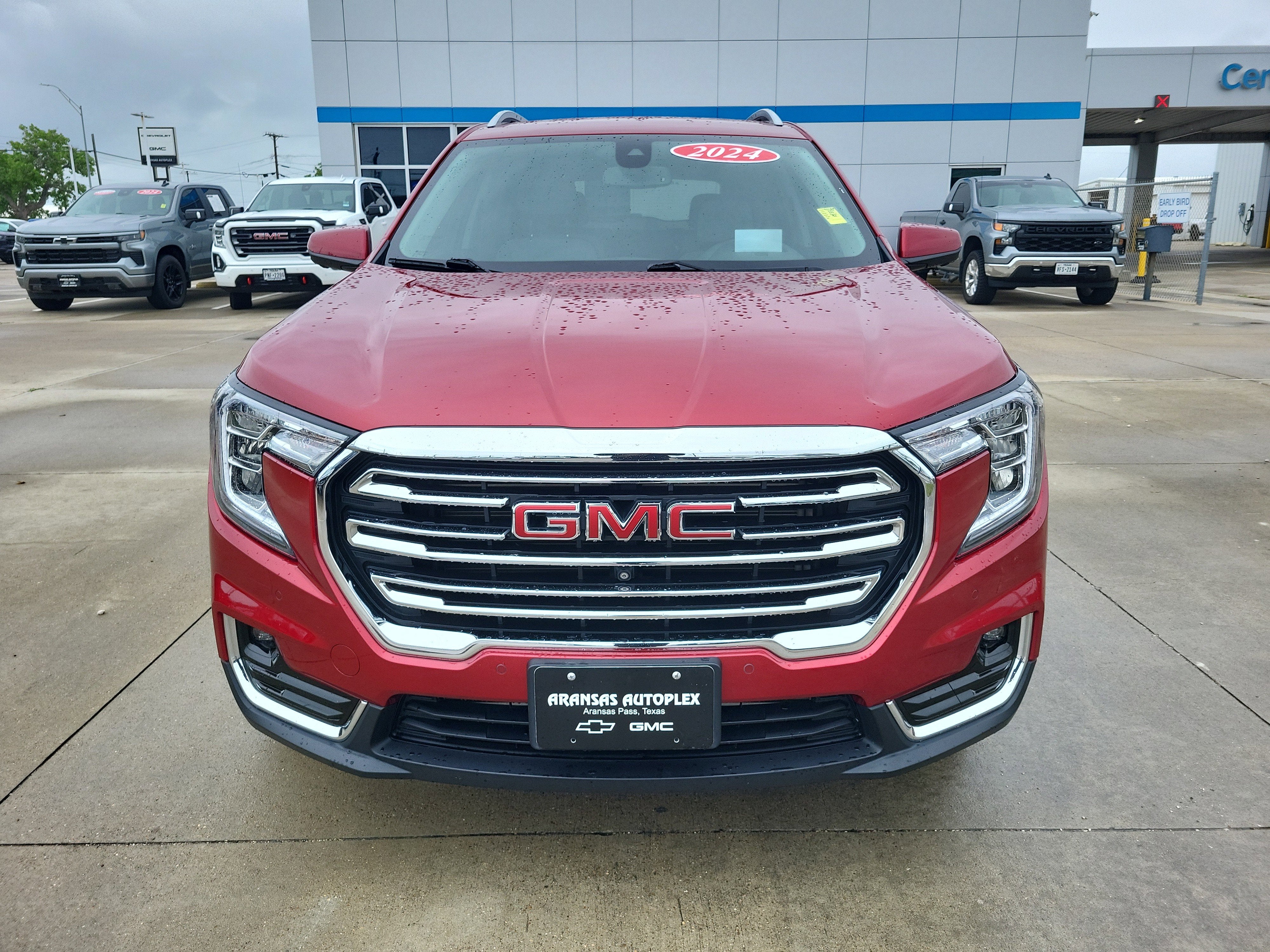 2024 GMC Terrain SLT
