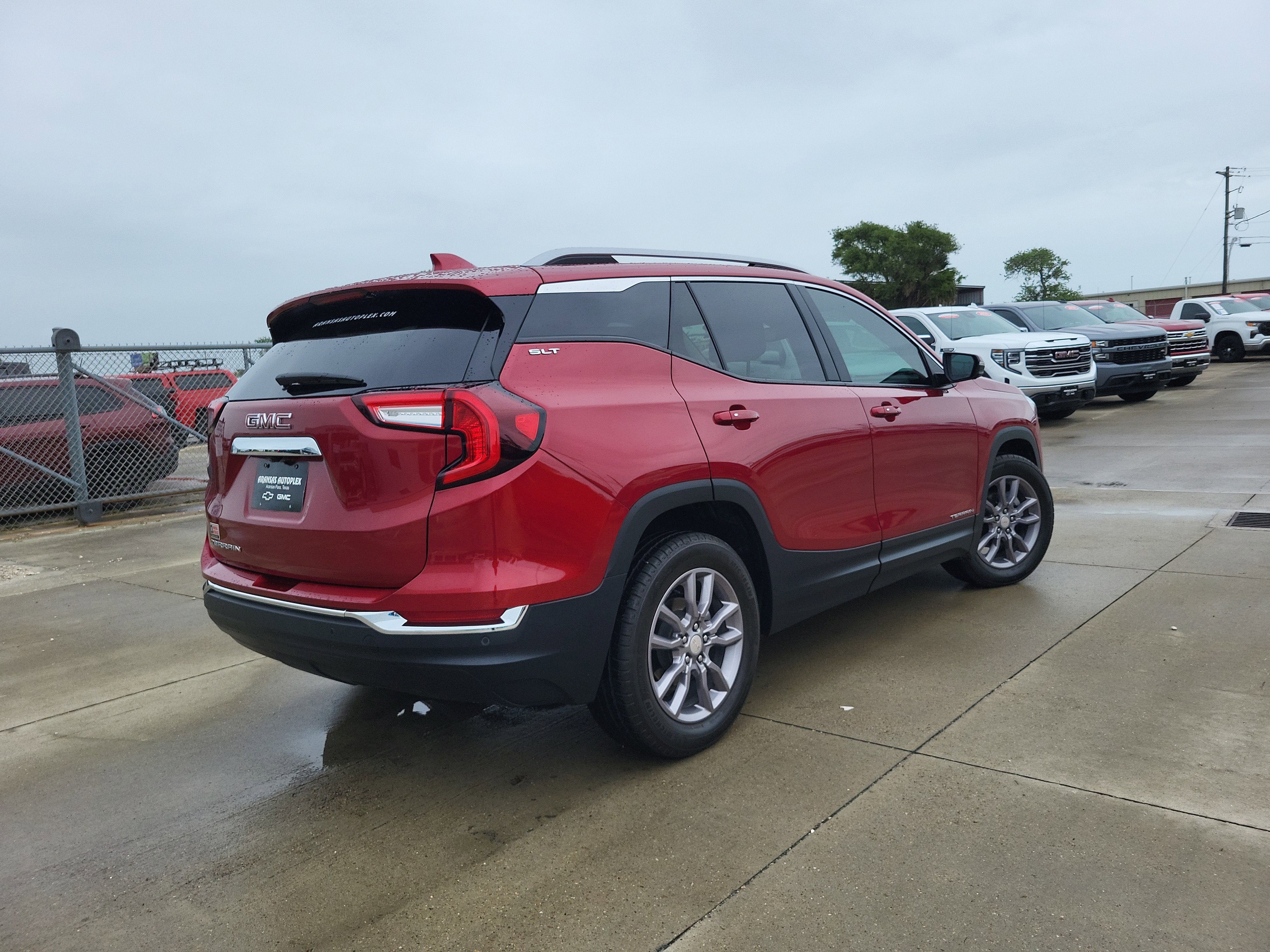 2024 GMC Terrain SLT