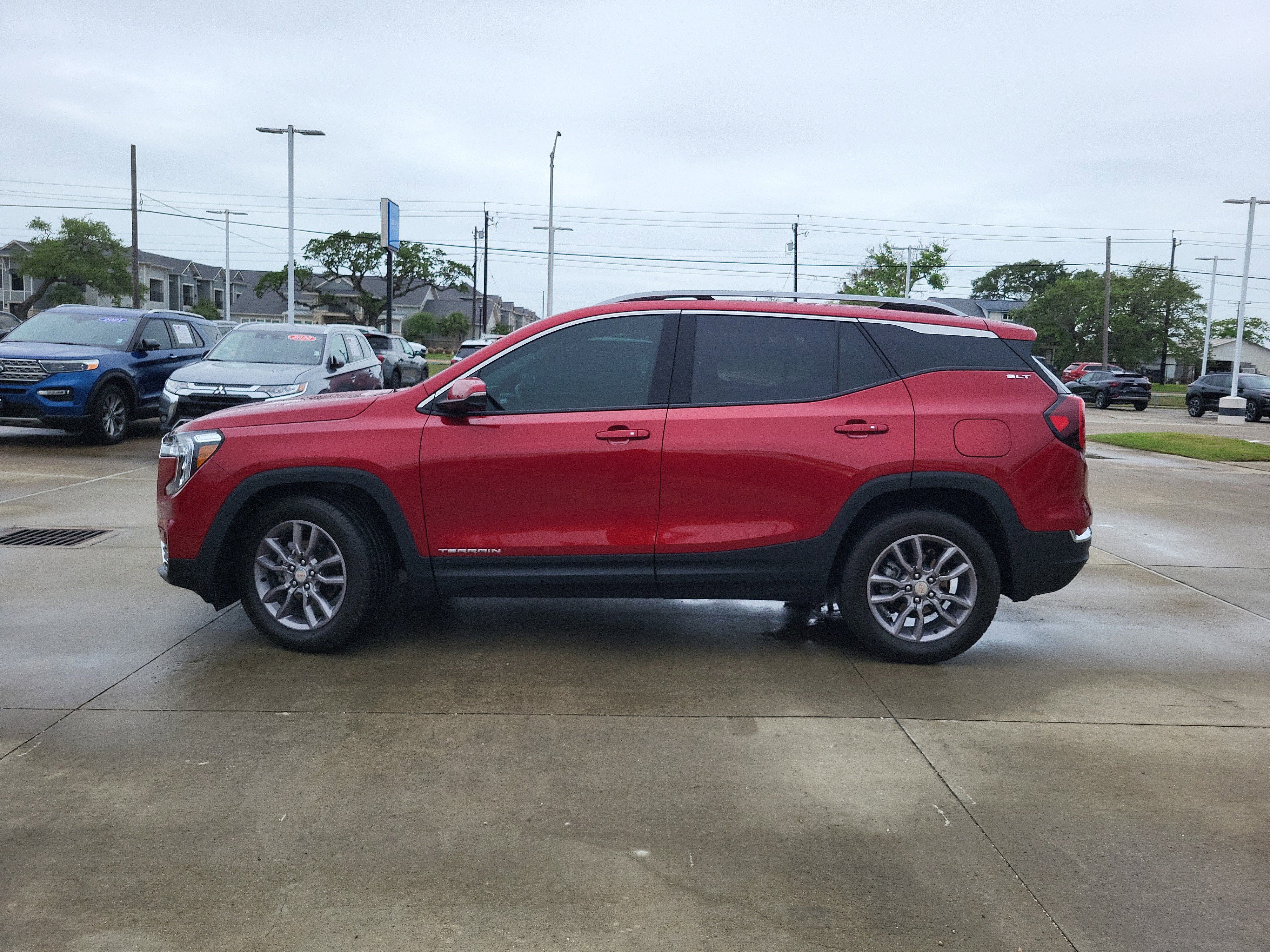 2024 GMC Terrain SLT