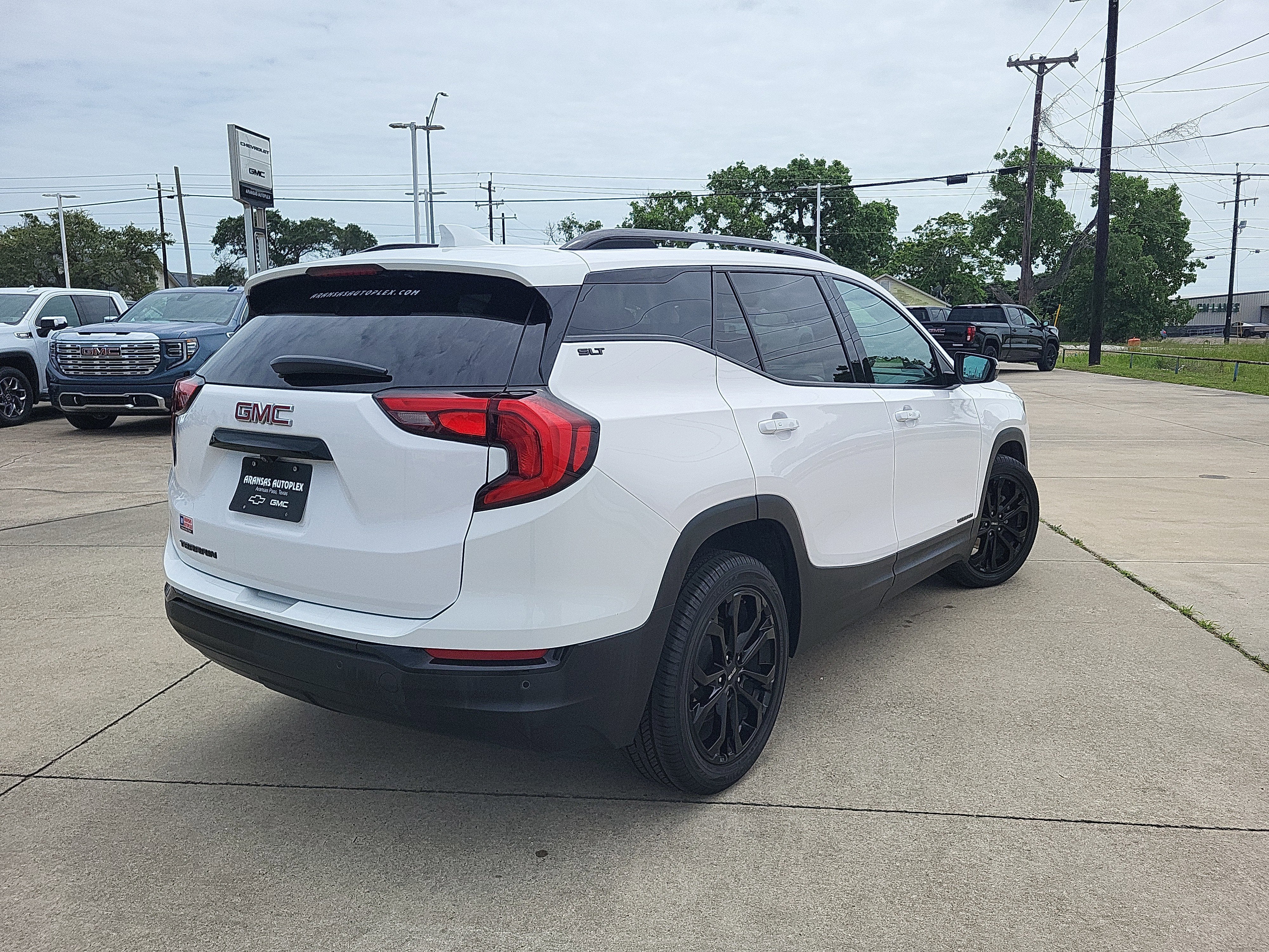 2020 GMC Terrain SLT