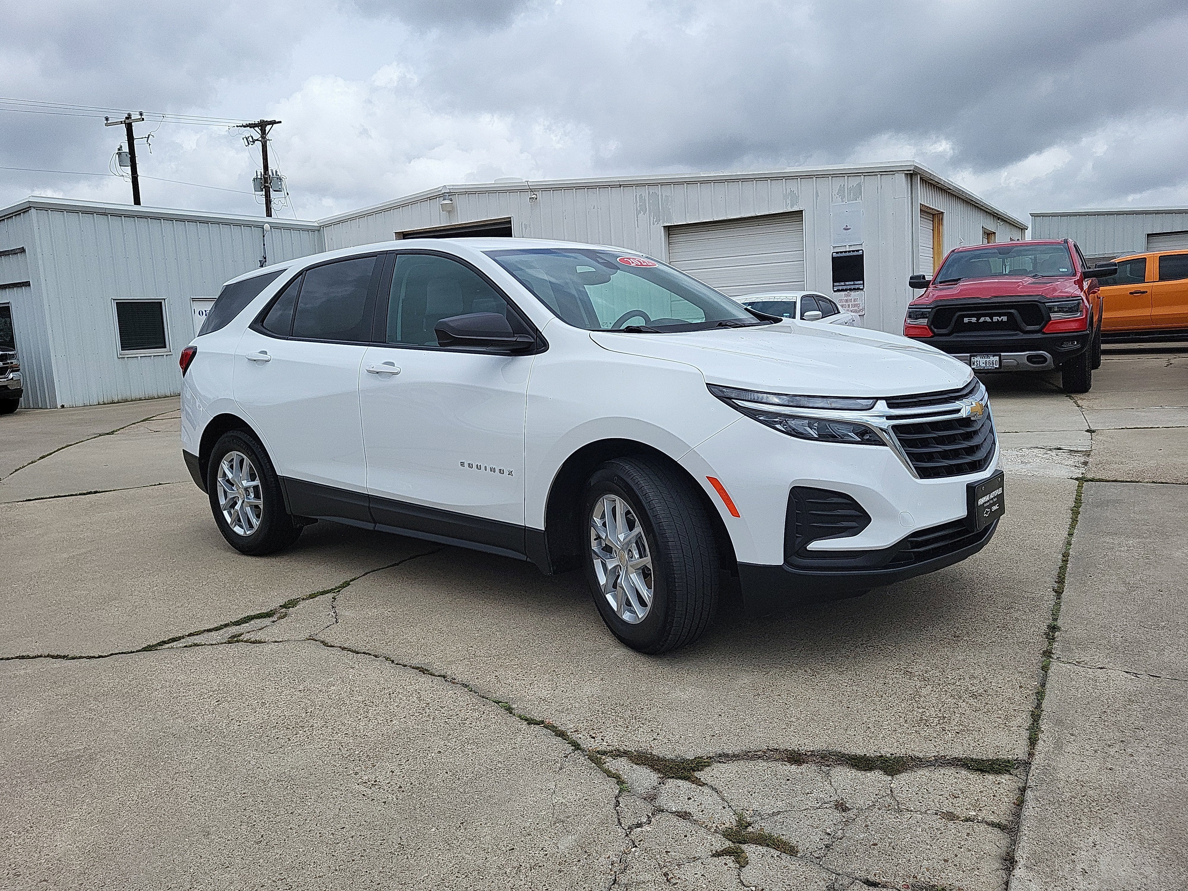 2022 Chevrolet Equinox LS