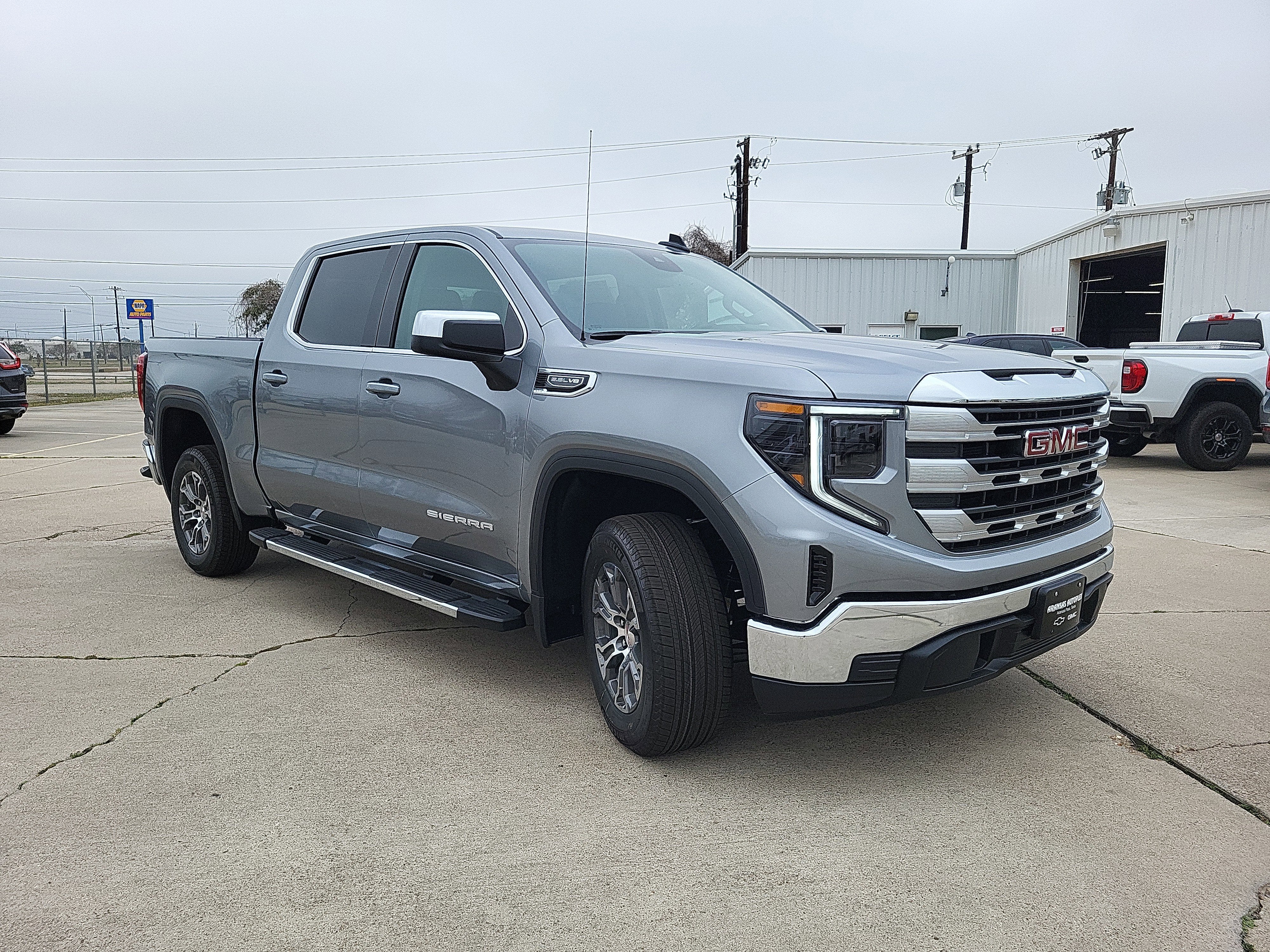 2026 GMC Sierra 1500 SLE