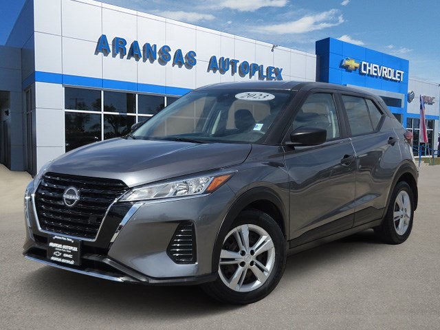 2023 Nissan Kicks S