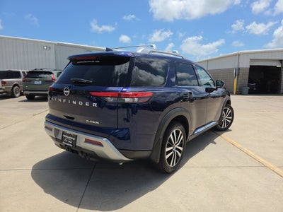 2024 Nissan Pathfinder Platinum