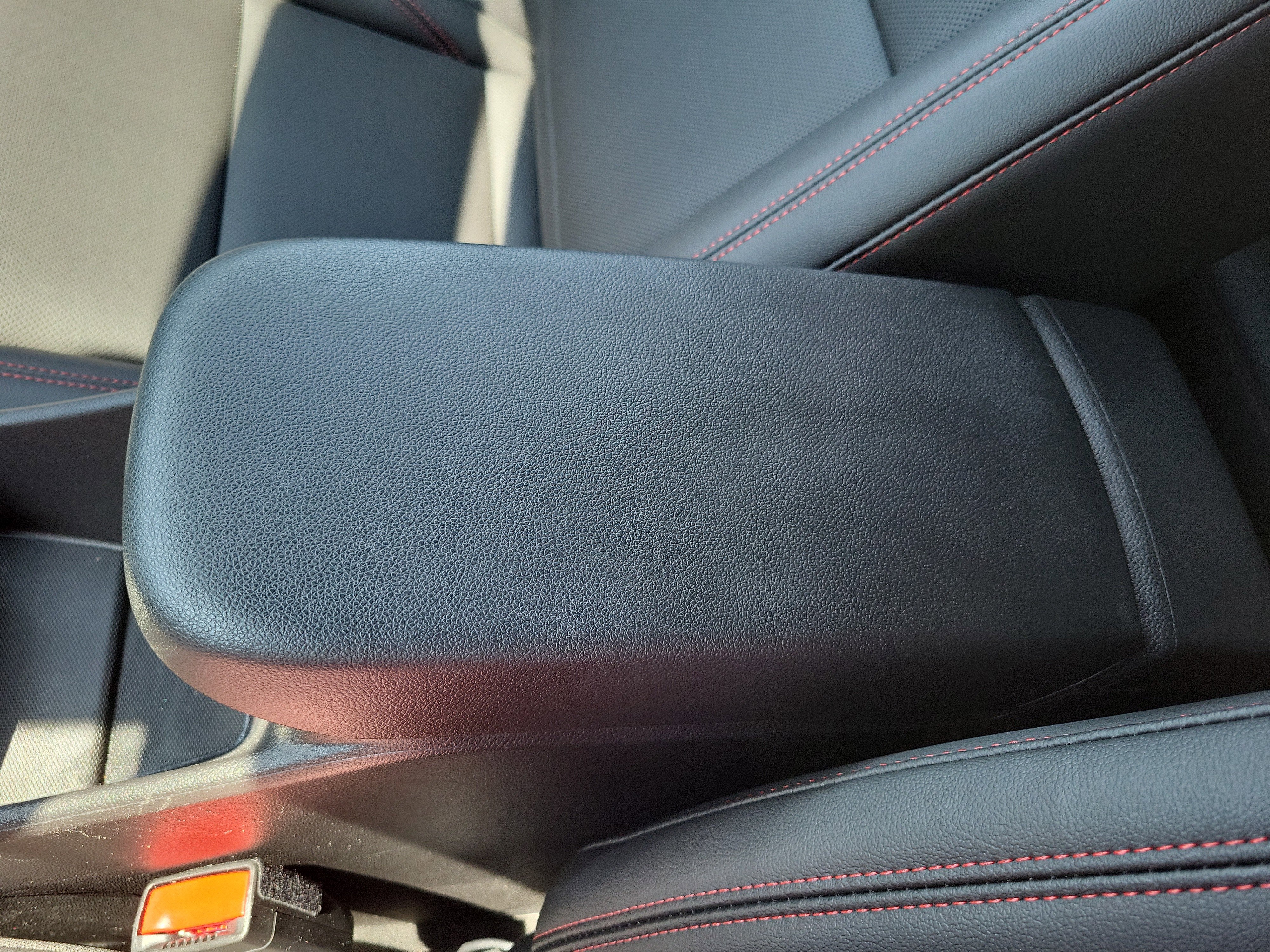 2025 Chevrolet Trax RS - Photo 24