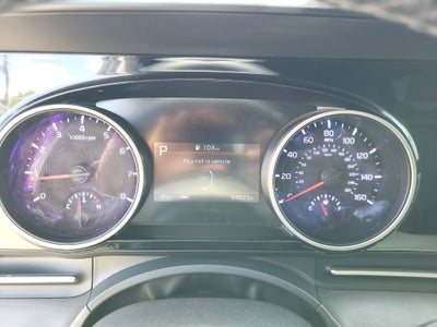 2022 Kia Carnival SX