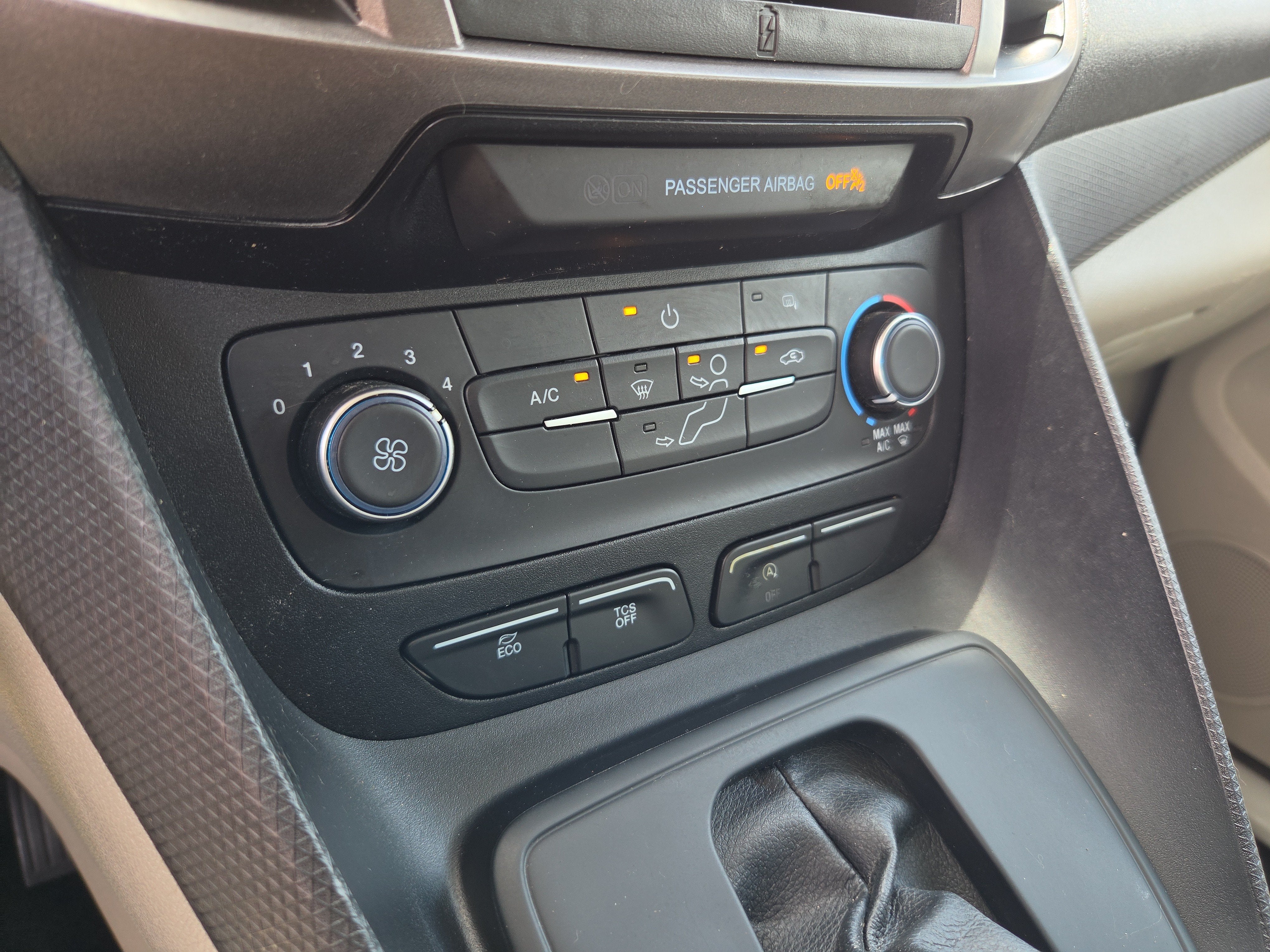 2022 Ford Transit Connect Van XLT