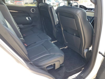 2020 Land Rover Discovery SE