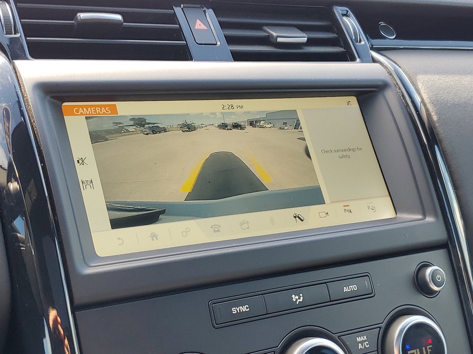 2020 Land Rover Discovery SE