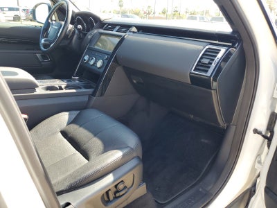 2020 Land Rover Discovery SE