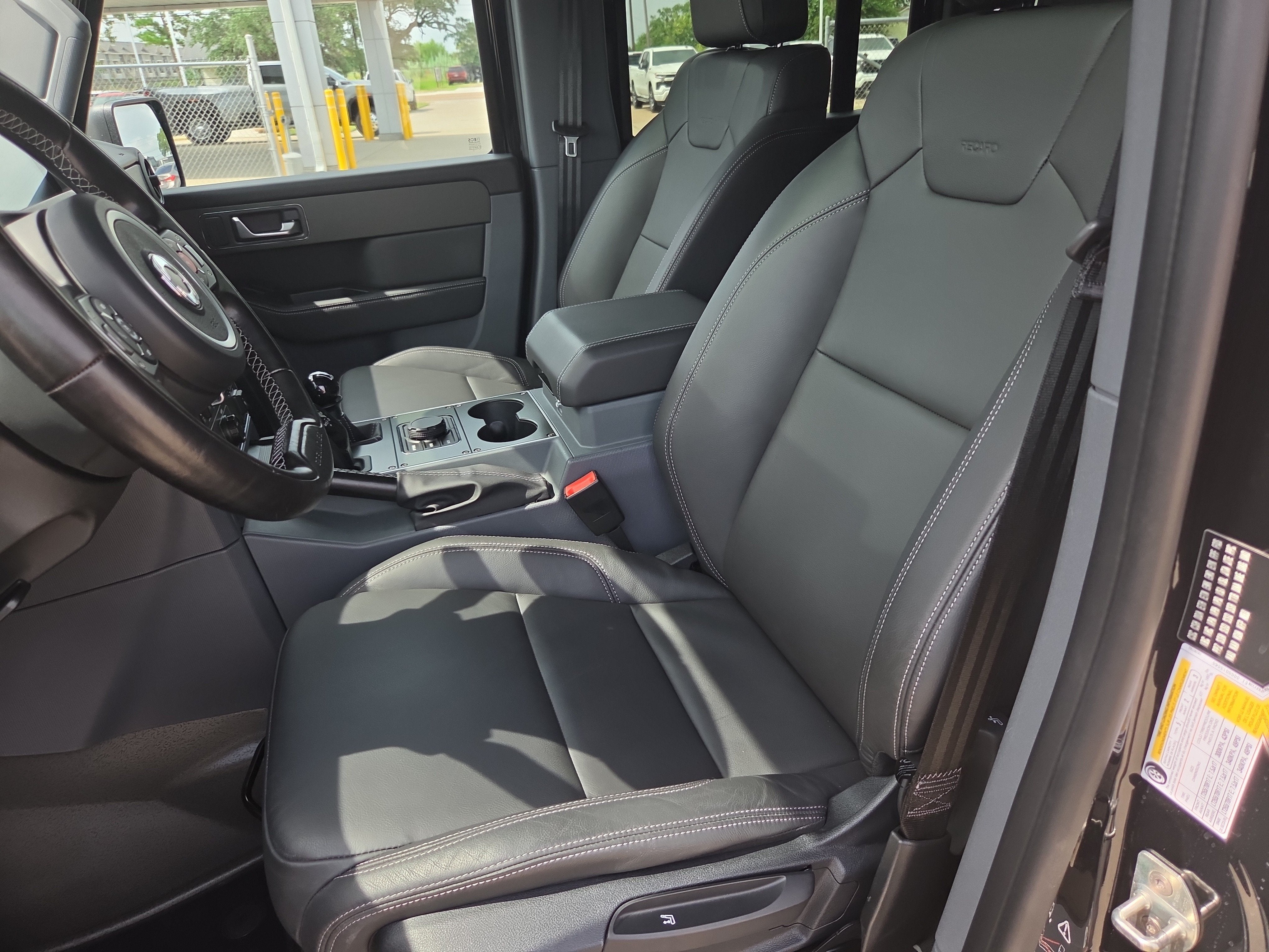 2025 INEOS Grenadier Station Wagon Base