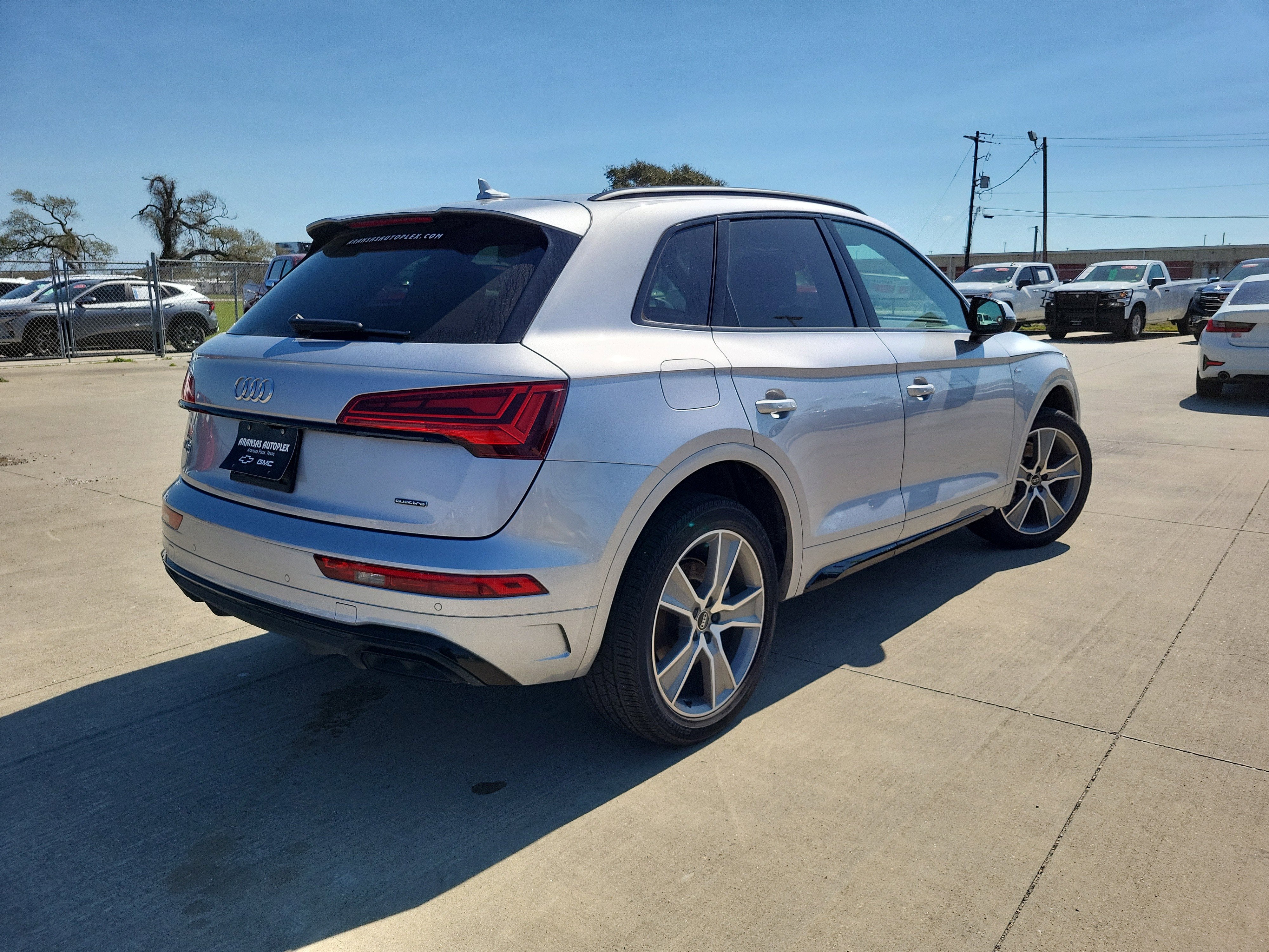 2025 Audi Q5 S line Premium